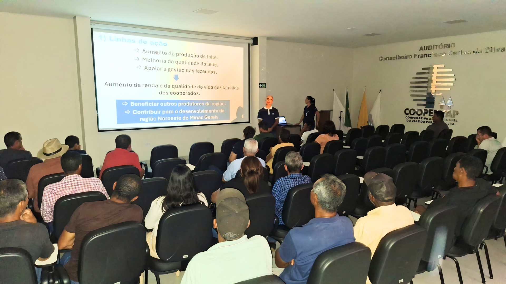 Projeto Mais Leite Coopervap apresenta resultados e fortalece ações para o desenvolvimento da pecuária leiteira regional